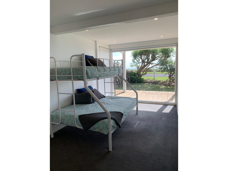 City Views, Beachfront 19