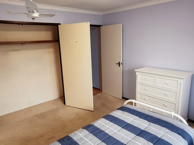 Perfectly located in Quiet Street 14