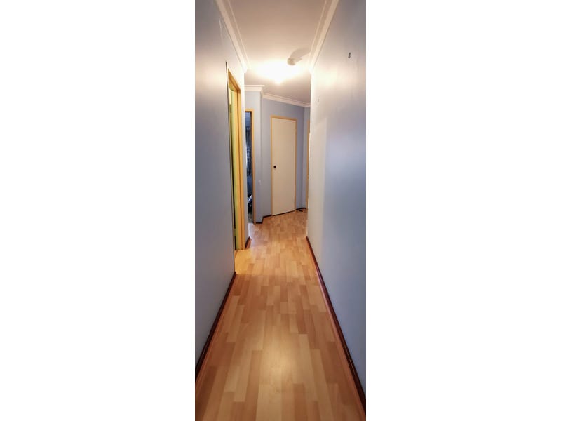 Perfectly located in Quiet Street 15