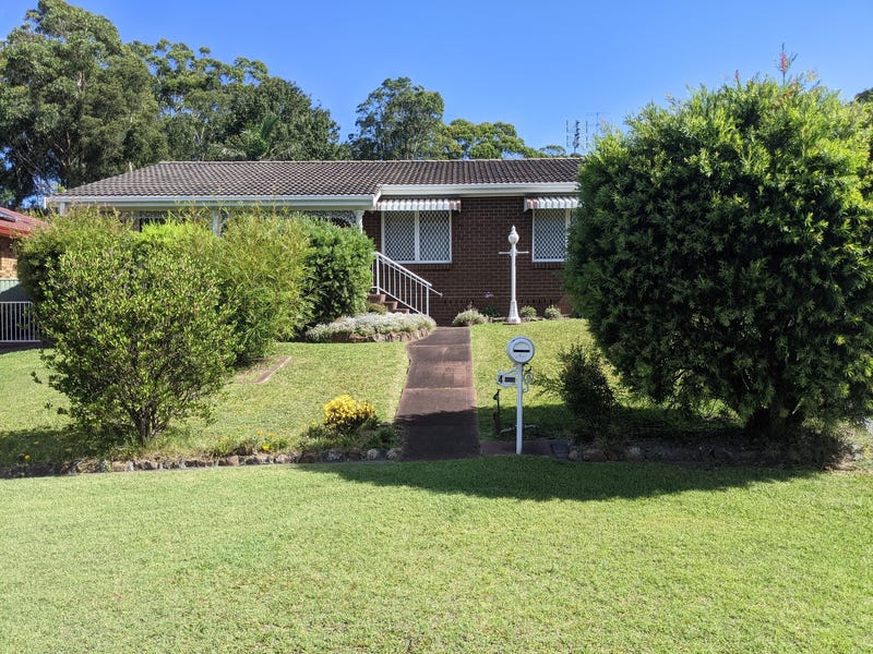 QUIET LOCATION-BEAUTIFUL HOME!! 3
