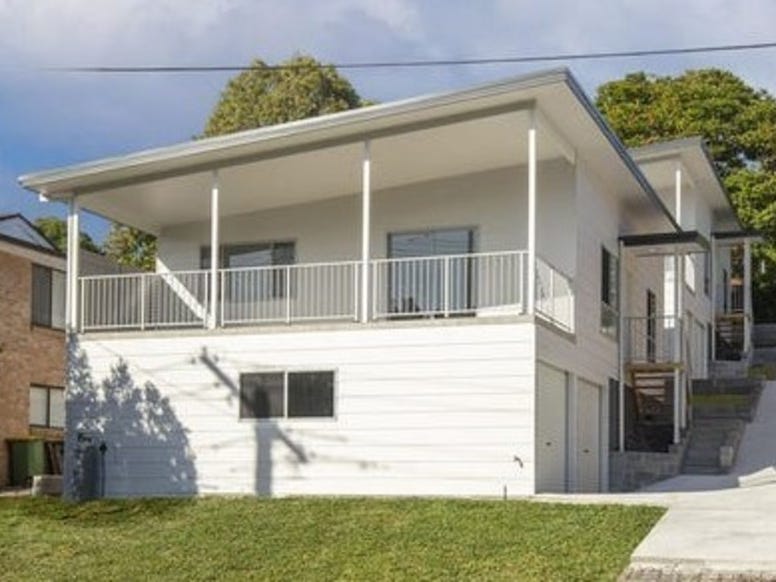 Brand New Three Bedroom Duplex 2 Min from lake