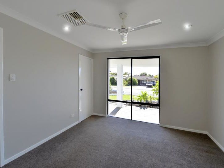 Modernised Hampton’s feel 4 bedroom 10