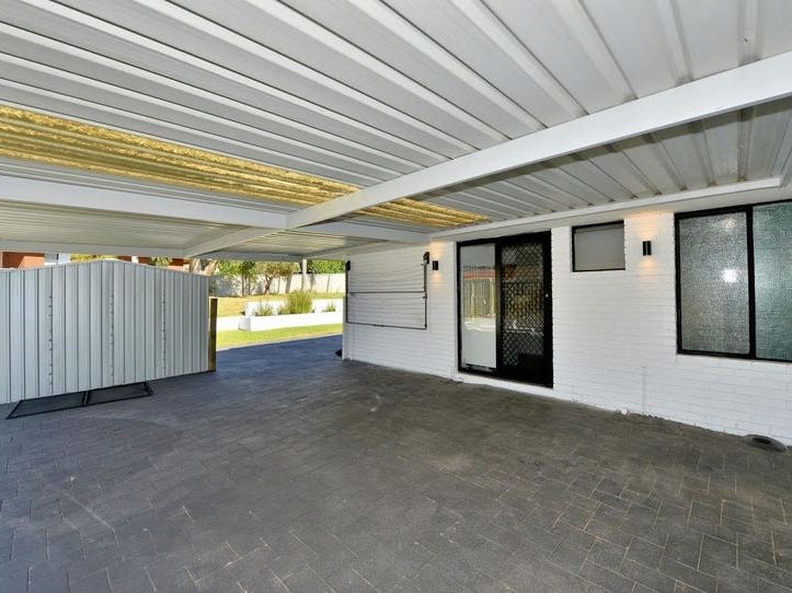 Modernised Hampton’s feel 4 bedroom 21