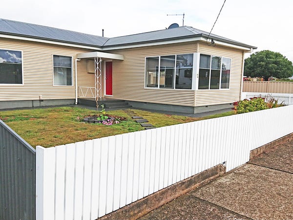 3 Bedroom Family Home 2
