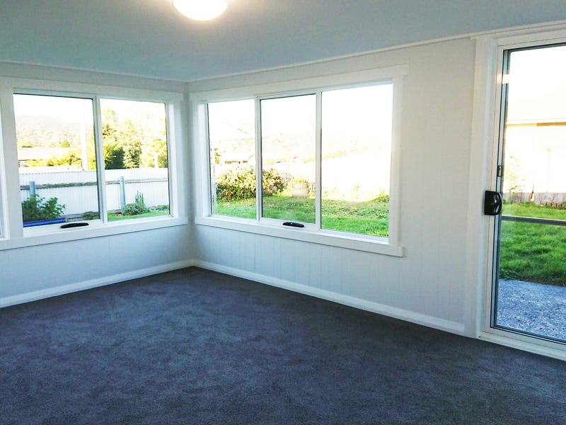 3 Bedroom Family Home 10