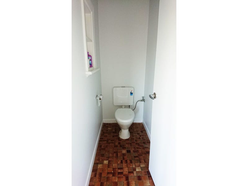 3 Bedroom Family Home 20
