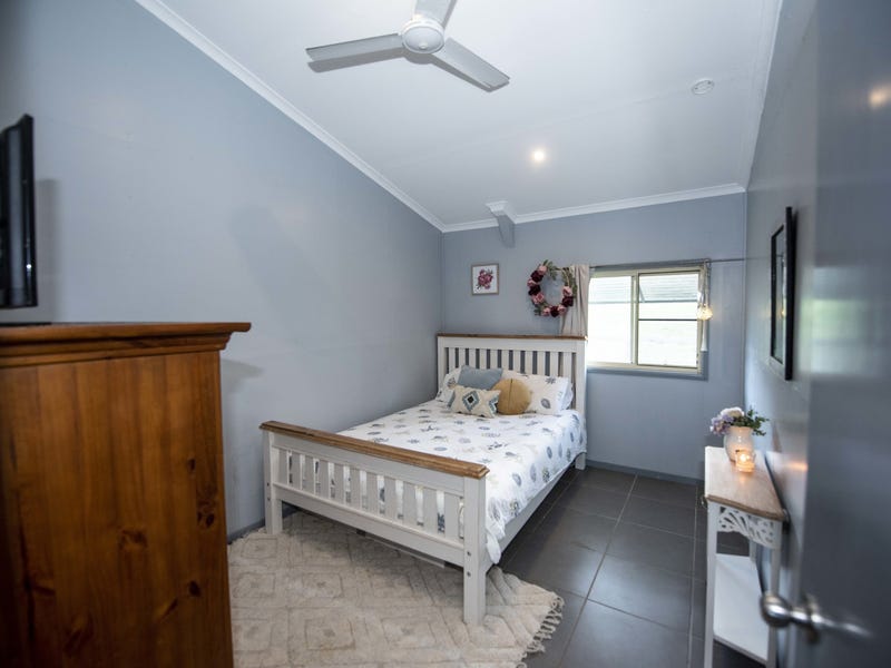 Acreage Property 12
