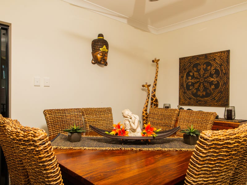 Large modern four-bedroom family home 2