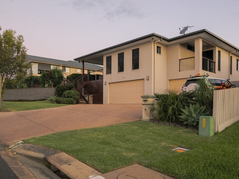 Large modern four-bedroom family home 17