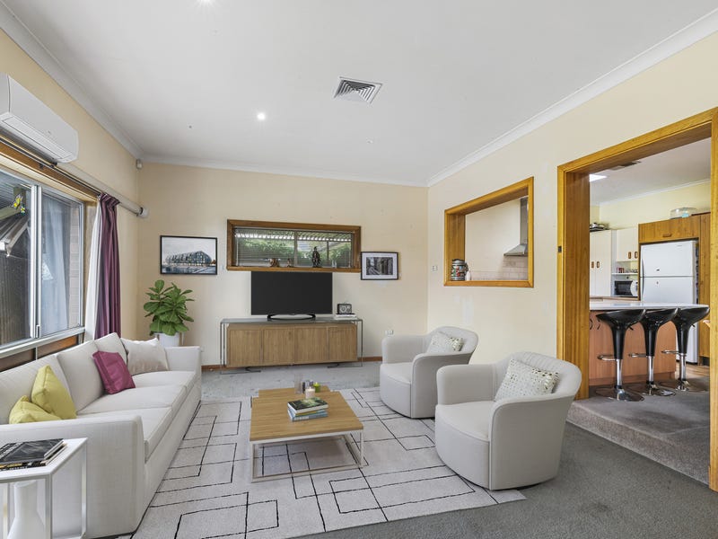 Family Home  – Perfect 12