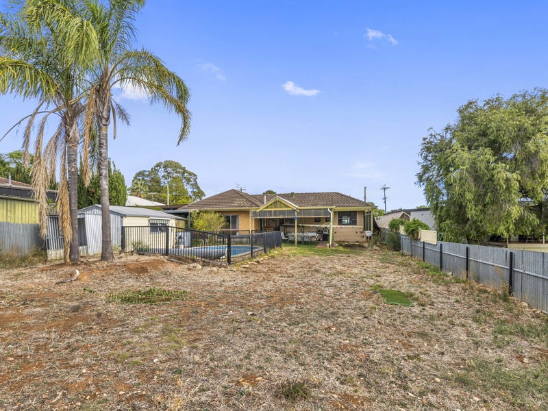 Family Home  – Perfect 18