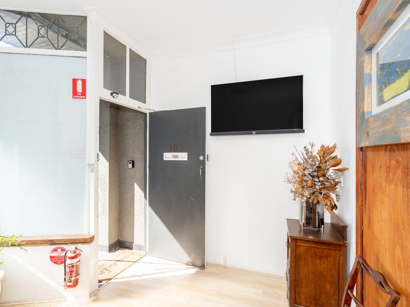 Two bedrooms apartment plus a 19