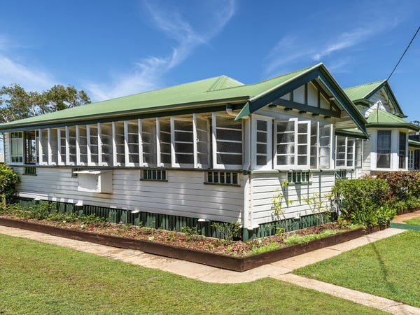 Brisbane beachside Queenslander 4