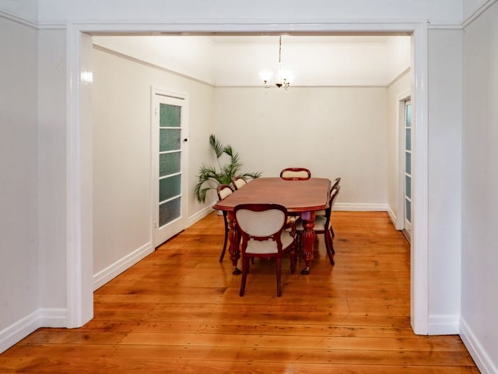 Brisbane beachside Queenslander 6