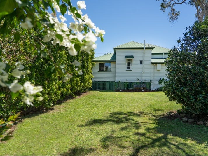 Brisbane beachside Queenslander 22