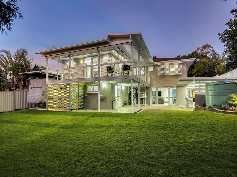 Unique and Spacious Family Home 19