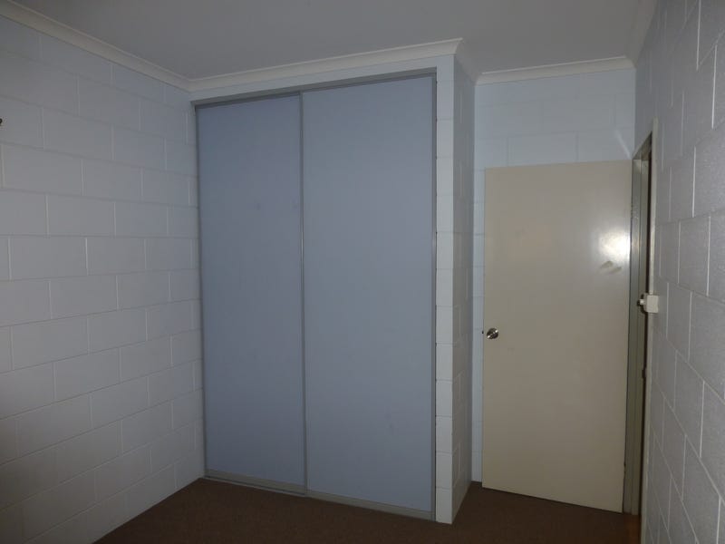 Duplex – 2×3 bedroom units 11