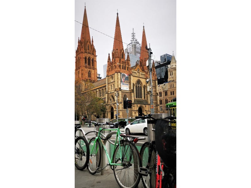 Stunning Melbourne Studio  for   $220000