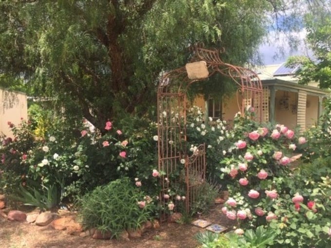 Rose Farm Cottage 2