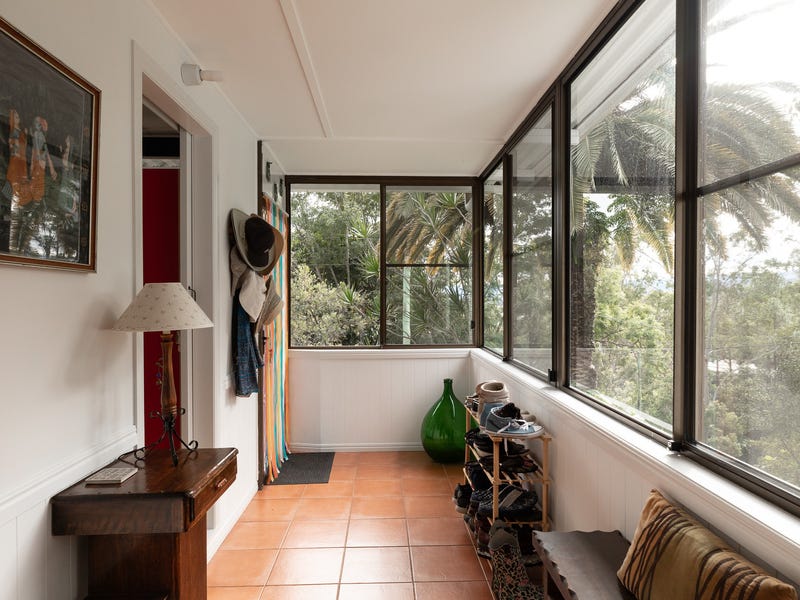 PRIVACY, VIEWS, SURROUNDED BY NATURE, 7