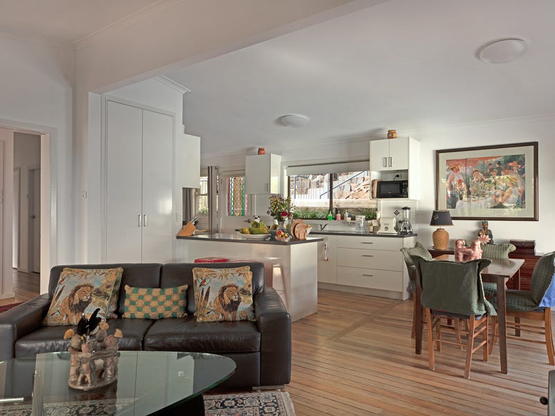 PRIVACY, VIEWS, SURROUNDED BY NATURE, 10