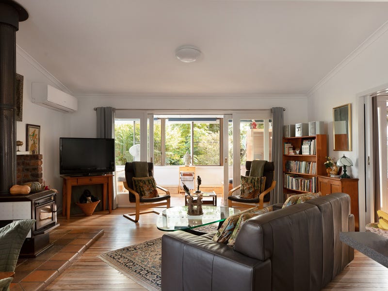 PRIVACY, VIEWS, SURROUNDED BY NATURE, 14