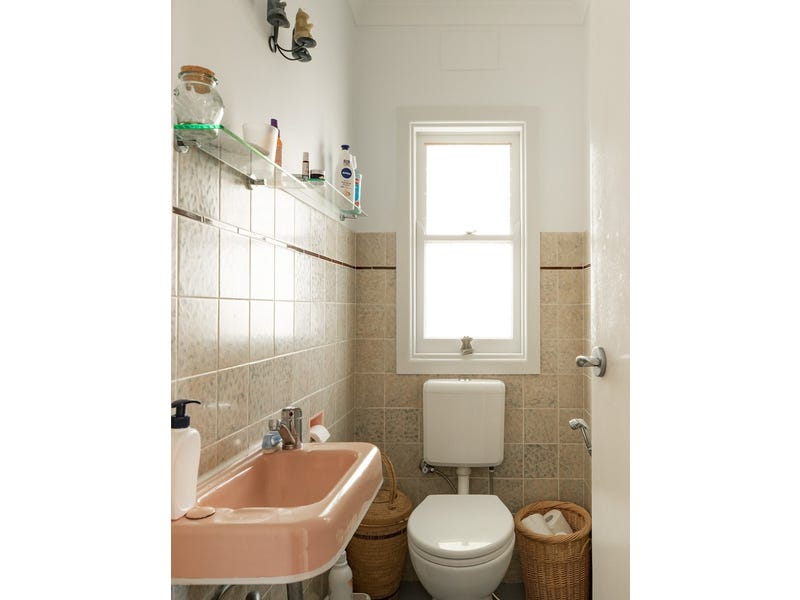 PRIVACY, VIEWS, SURROUNDED BY NATURE, 17