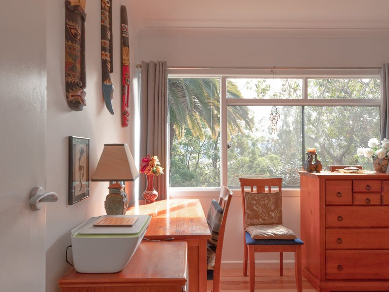 PRIVACY, VIEWS, SURROUNDED BY NATURE, 18