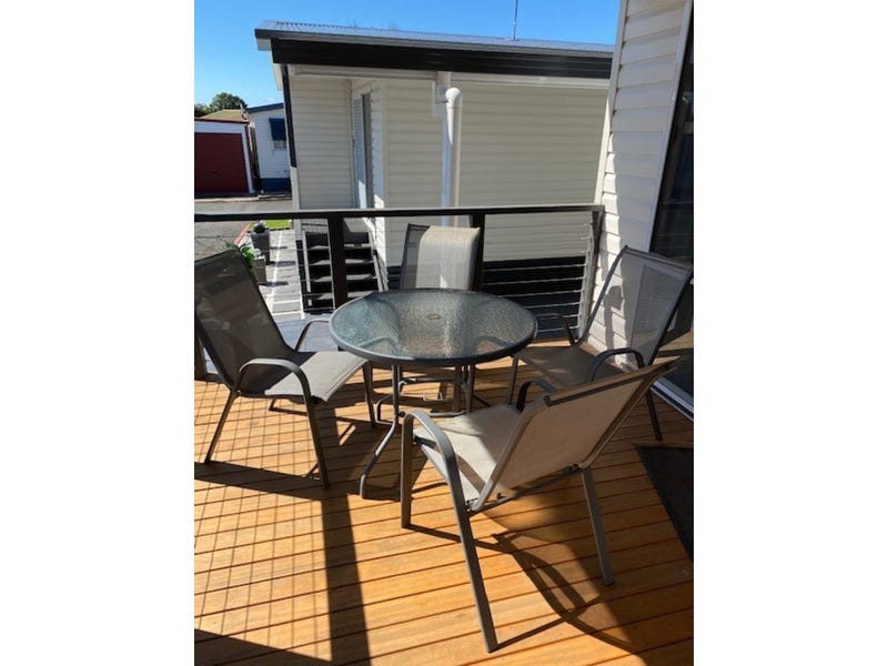 Sun Soaked Relocatable Home 9