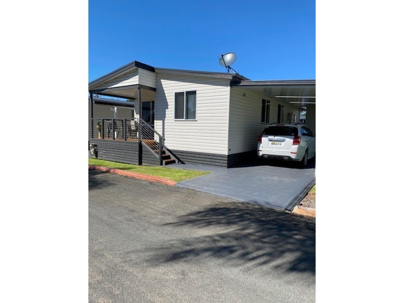 Sun Soaked Relocatable Home 12