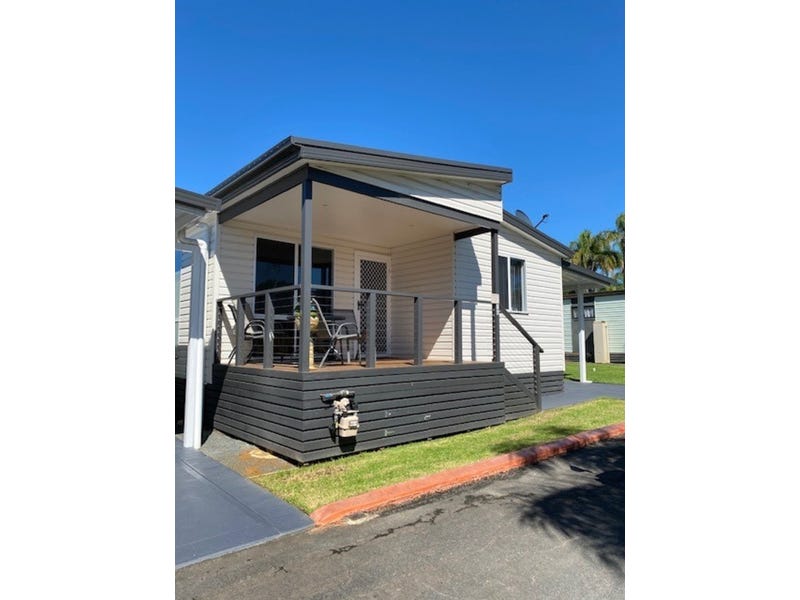 Sun Soaked Relocatable Home 14