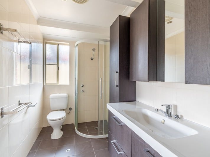 Great family home in quiet 7