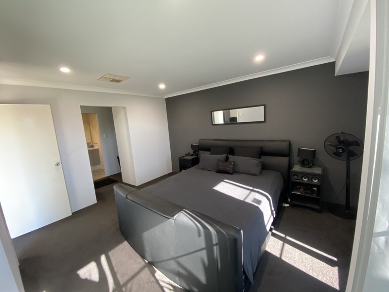 4×2 family home with huge 4