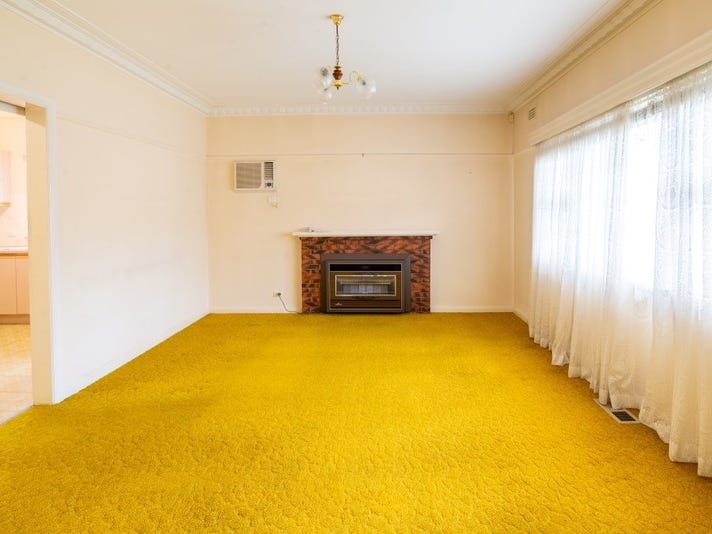 For Sale  3 Bed 2