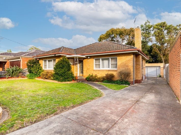 For Sale  3 Bed 4