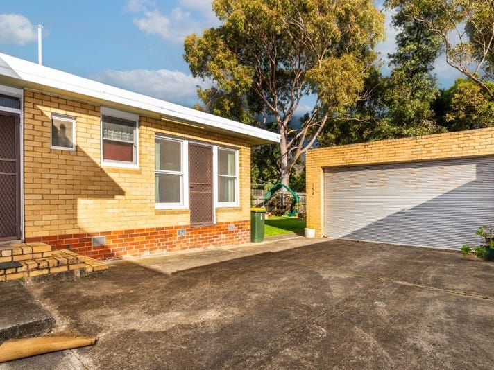 For Sale  3 Bed 11