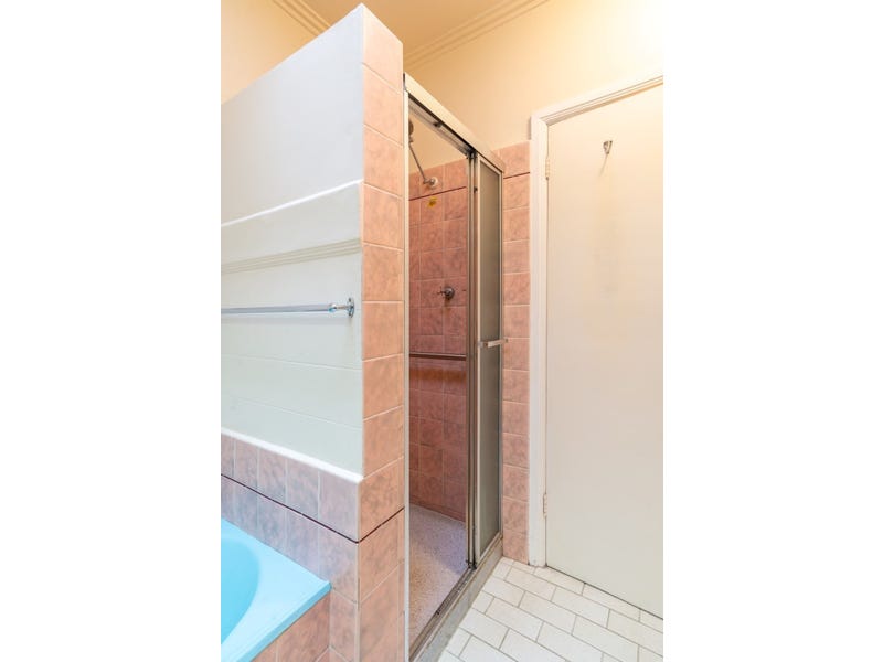 For Sale  3 Bed 23