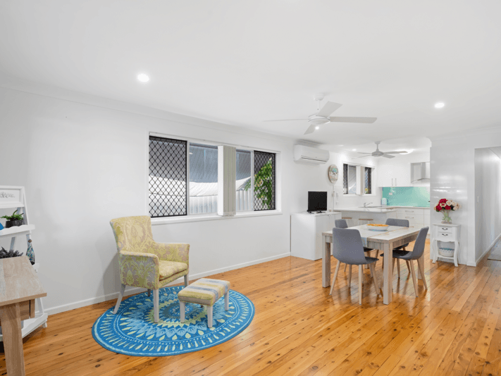 Modern relaxed living close to 3