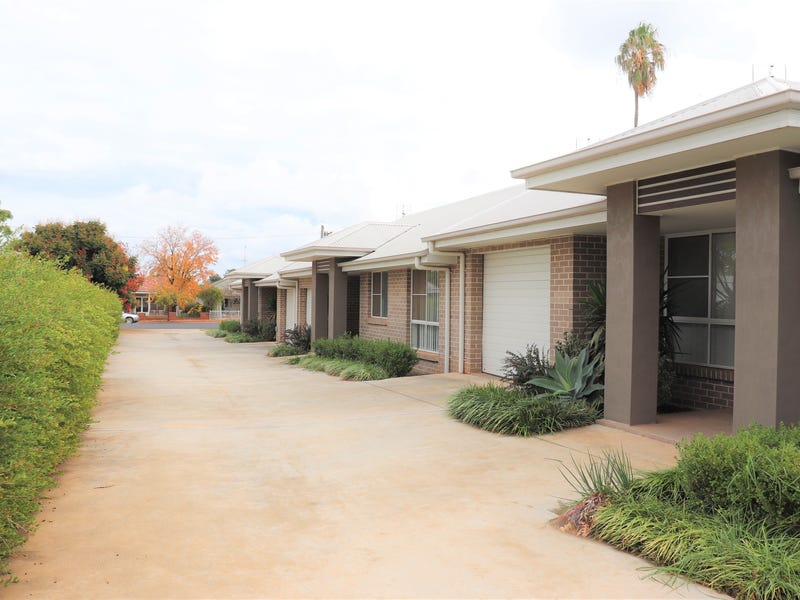 Recently built modern unit offers easy living