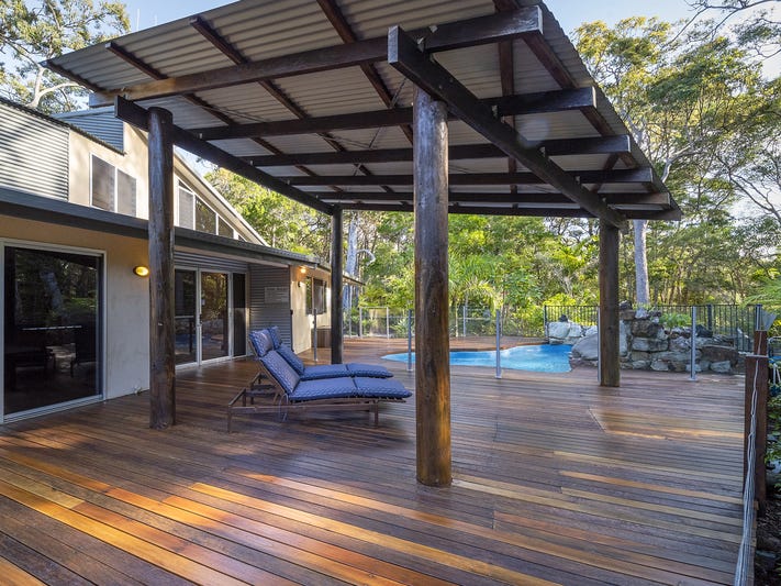 Beach Holiday House with Dual 2
