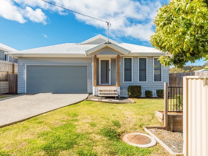 Lovely four bedroom home in a peaceful cul-de-sac perfect for a young family, couples or retirees alike!