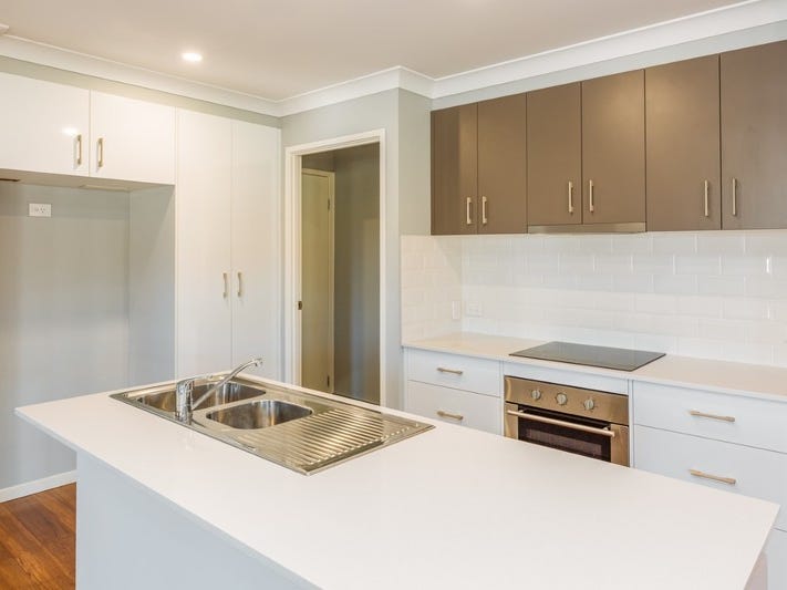 Lovely four bedroom home in 8