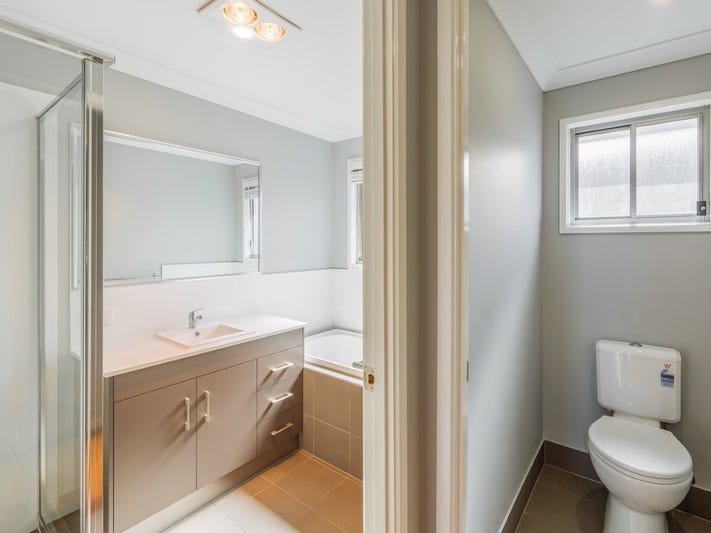 Lovely four bedroom home in 19