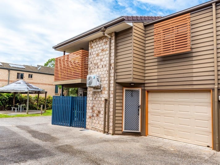 The best quality townhouse around 17