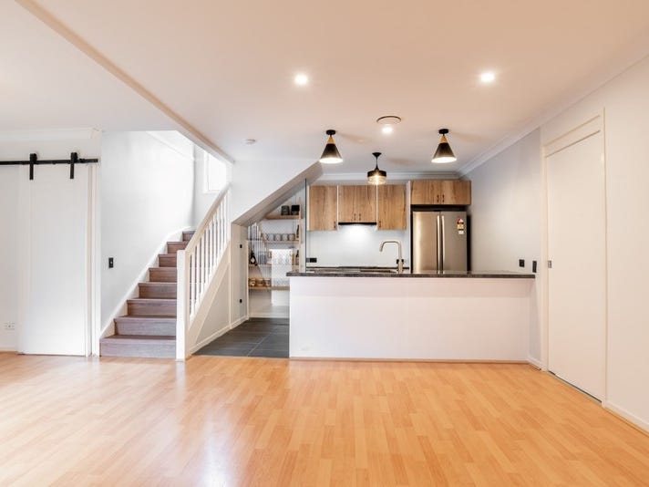 The best quality townhouse around 27