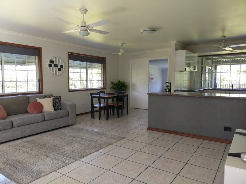 4 Bed home on 5 8