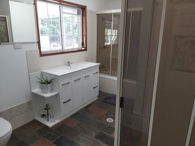 4 Bed home on 5 24