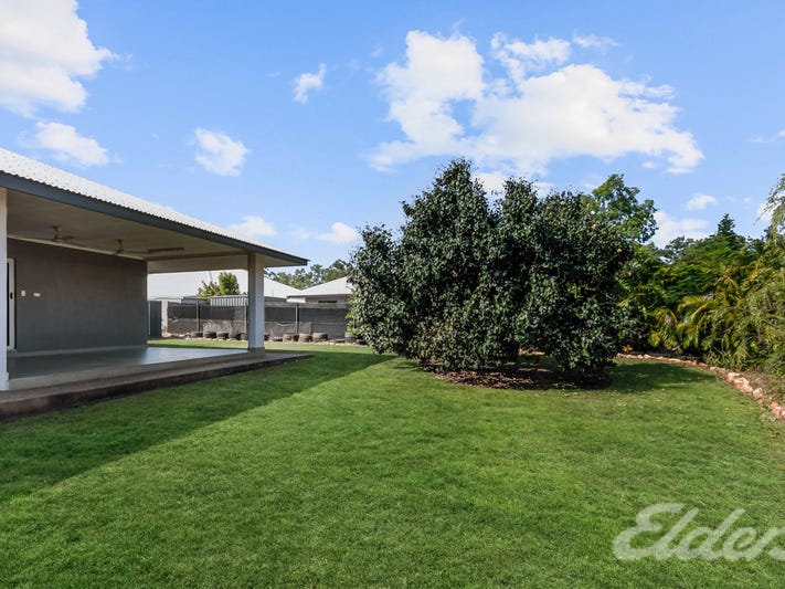 Modern family home with Solar! 17