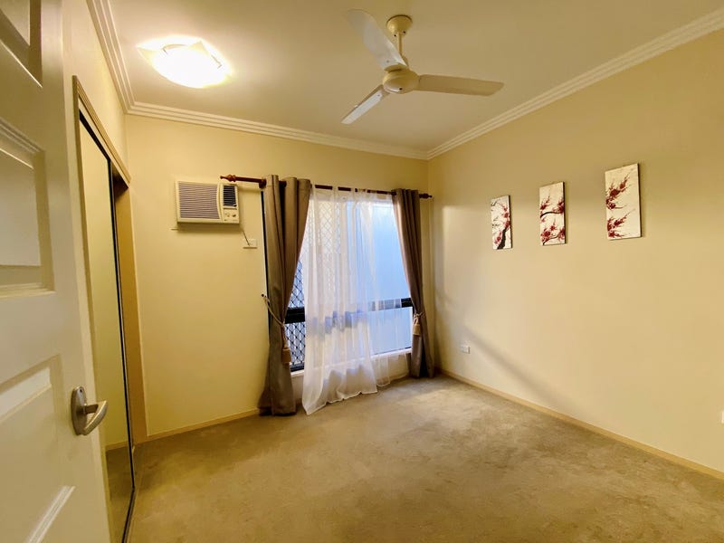 Affordable comfort in Willowbank Gardens 12