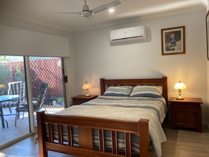 Under Offer 4